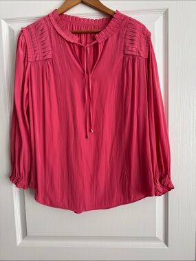 Chico’s, Women's Pink Pleated Yoke Tie-Neck Blouse, size 3